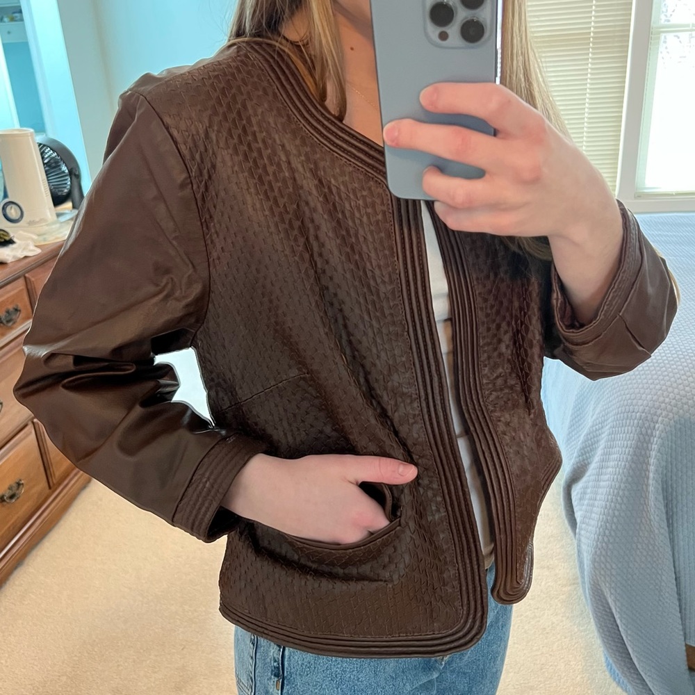 Vintage Brown Patterned Leather Jacket - image 2